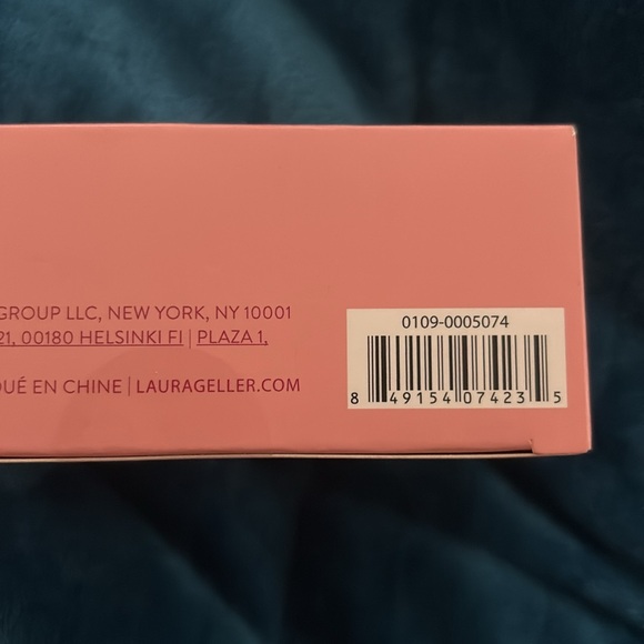 Laura Geller's face palette - Picture 11 of 11